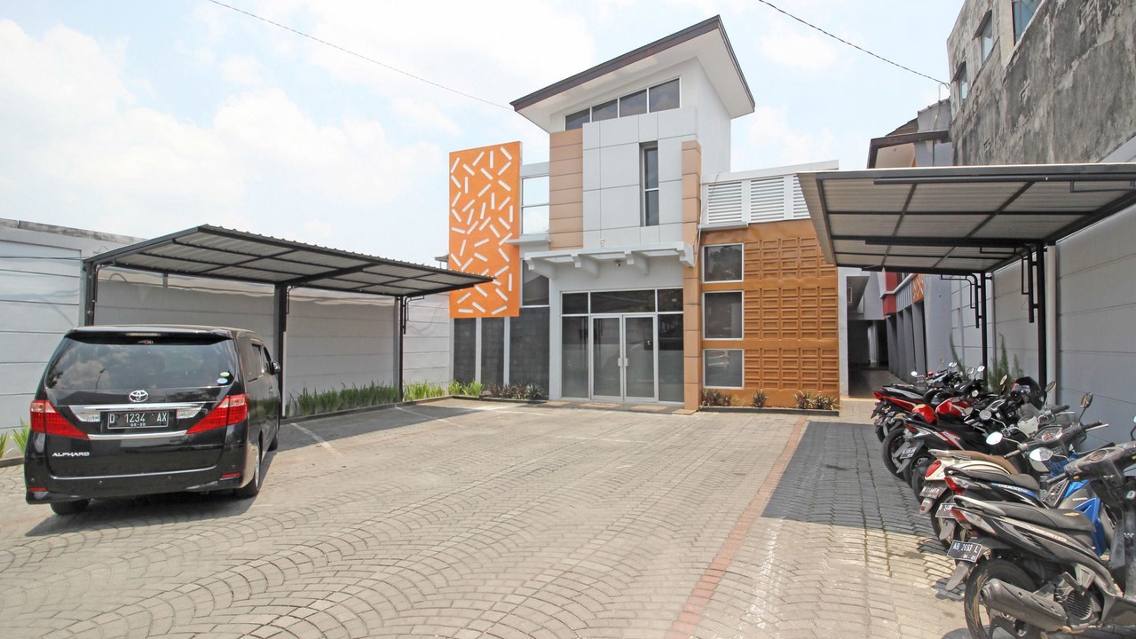 Photo of Buildings in Condongcatur