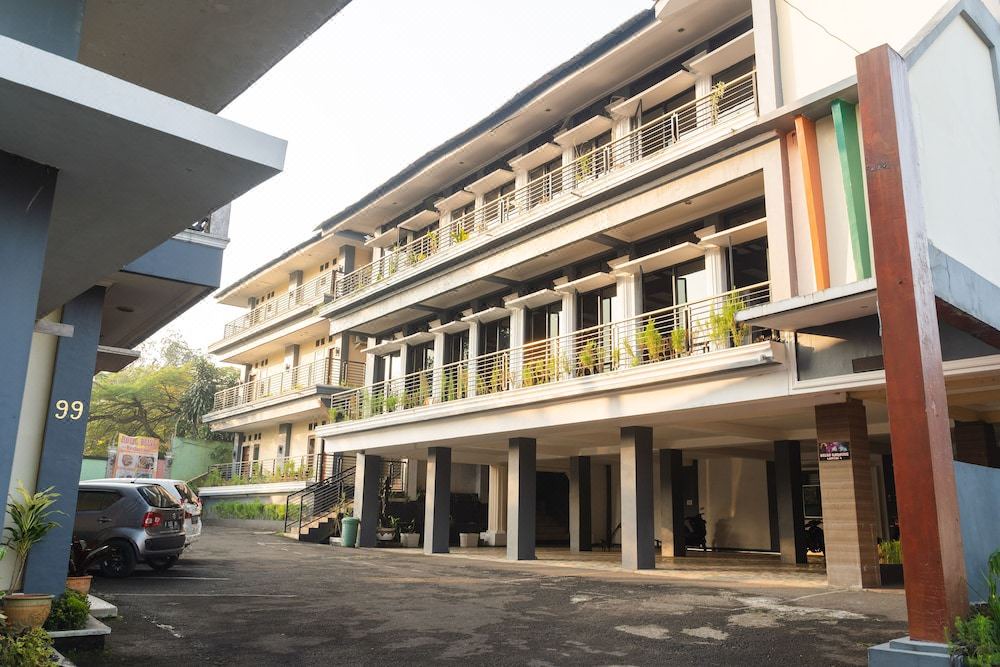 Photo of Buildings in Megamendung