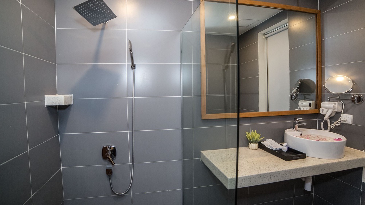 Photo of Bathroom in Chamkar Mon