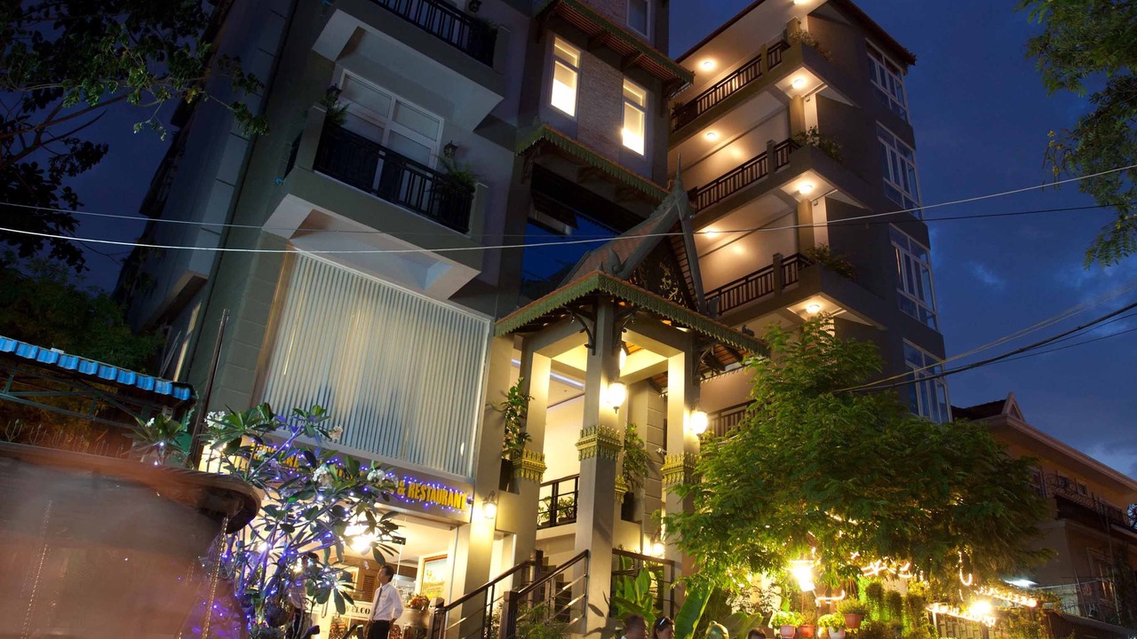 Photo of Buildings in Daun Penh