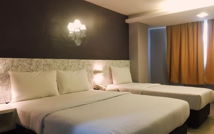 Photo of Bedroom in SS 2