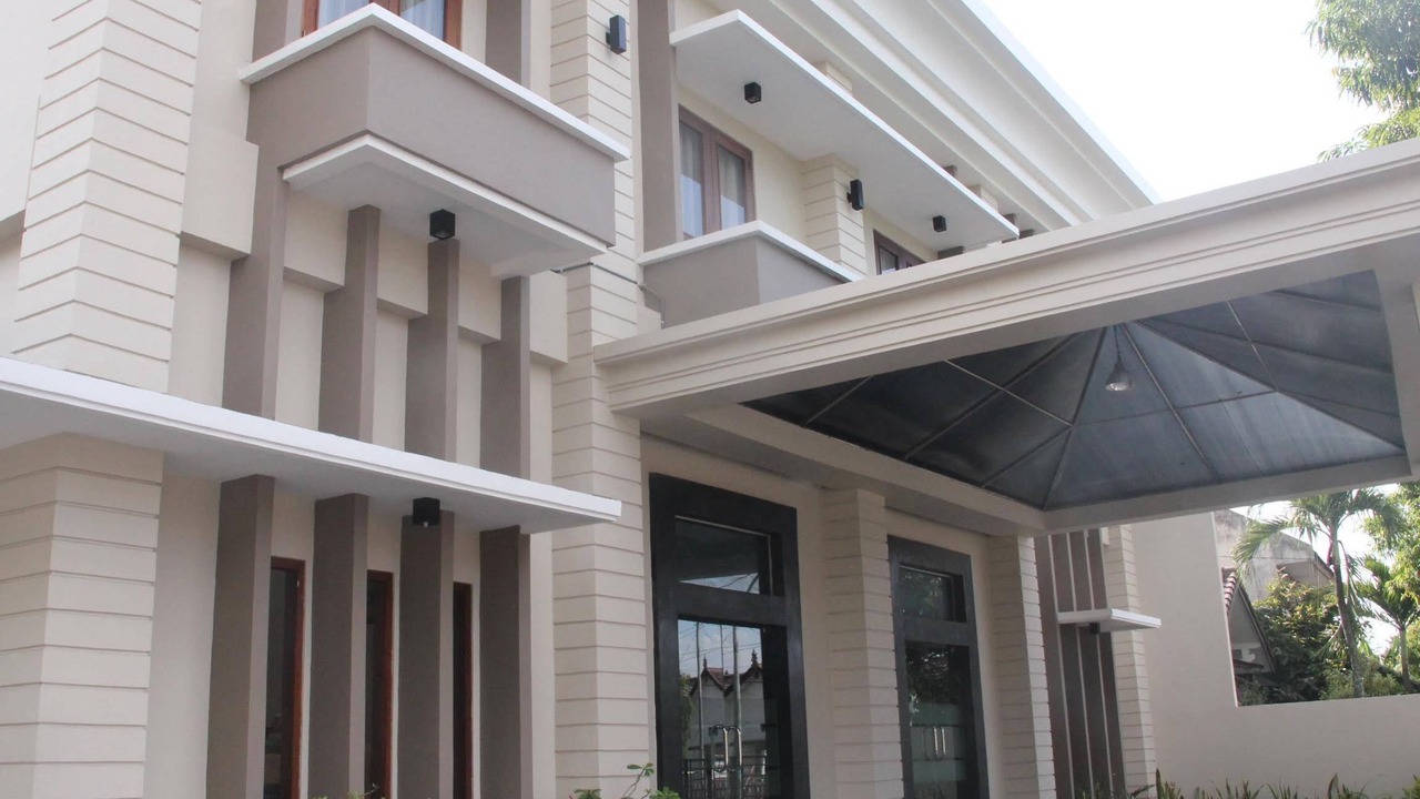 Photo of Buildings in Cepu