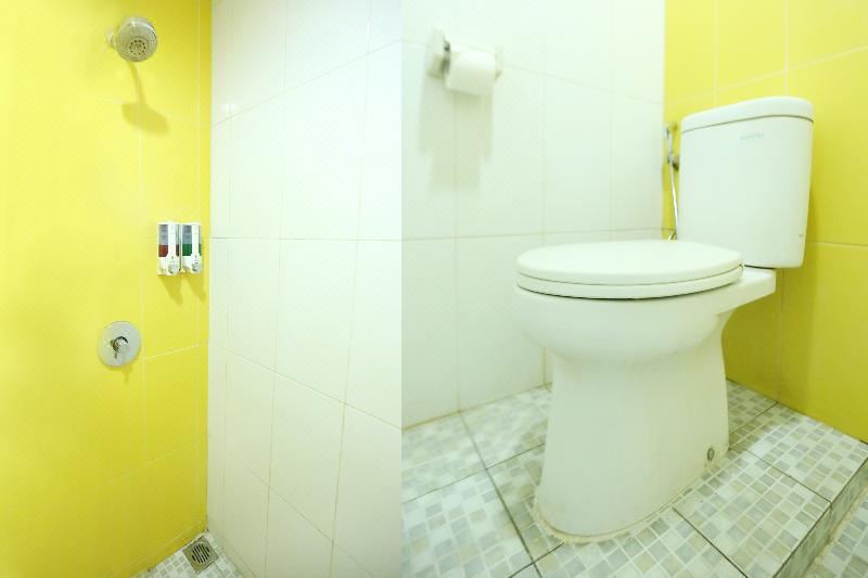 Photo of Bathroom in Mangga Besar