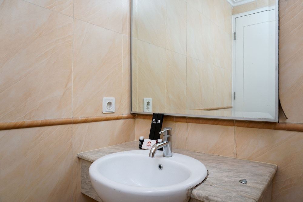 Photo of Bathroom in Senayan