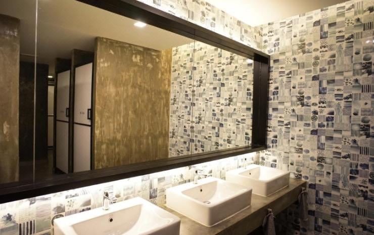 Photo of Bathroom in Talat Noi