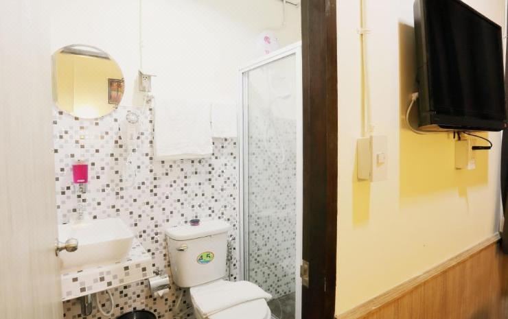 Photo of Bathroom in Bangkok Central Business District