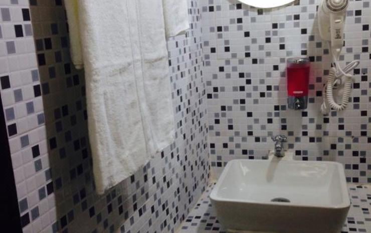 Photo of Bathroom in Bangkok Central Business District