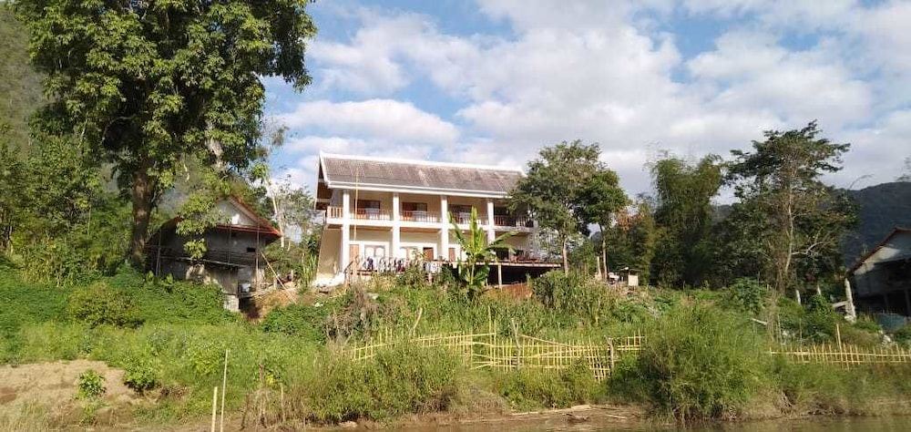 Photo of Buildings in Nong Khiaw