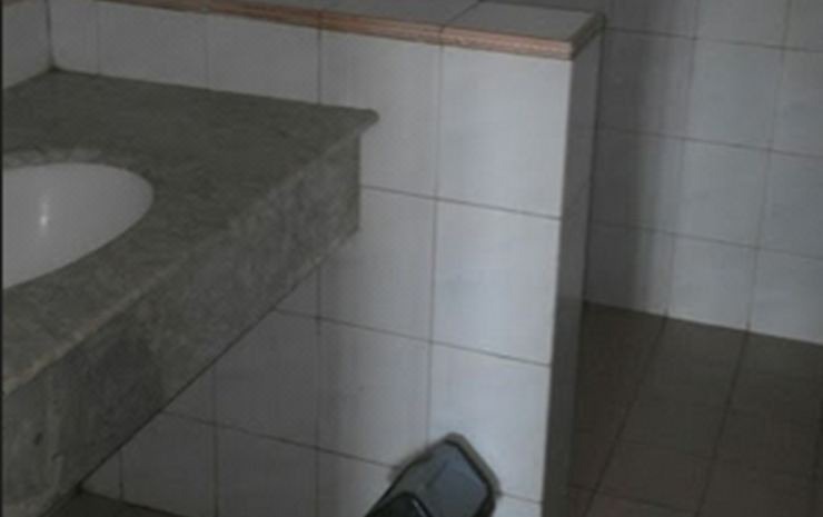 Photo of Bathroom in Carita