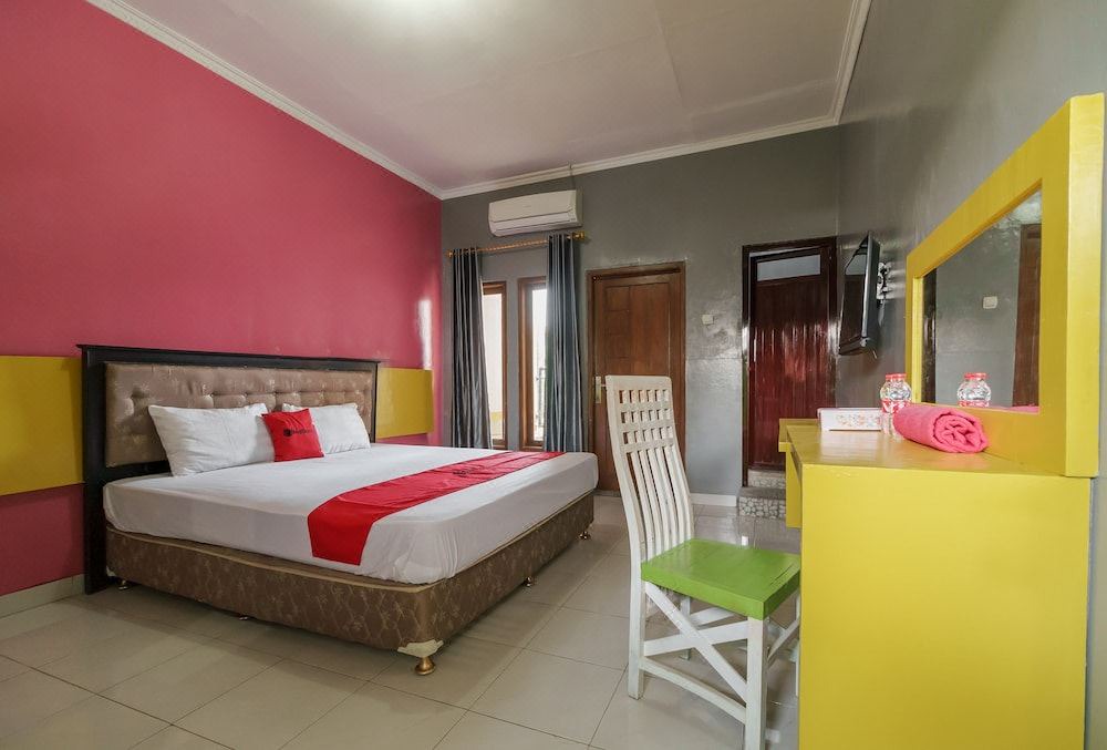 Photo of Bedroom in Colomadu