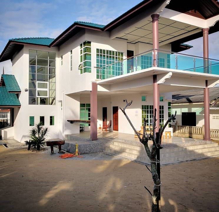 Photo of Buildings in Marang