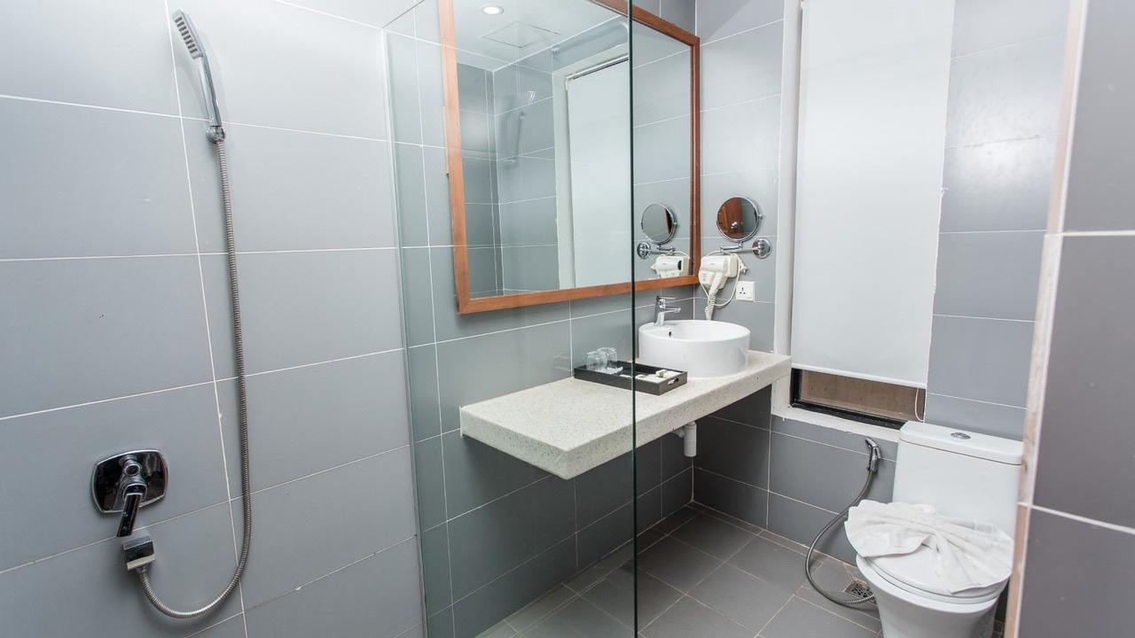 Photo of Bathroom in Chamkar Mon