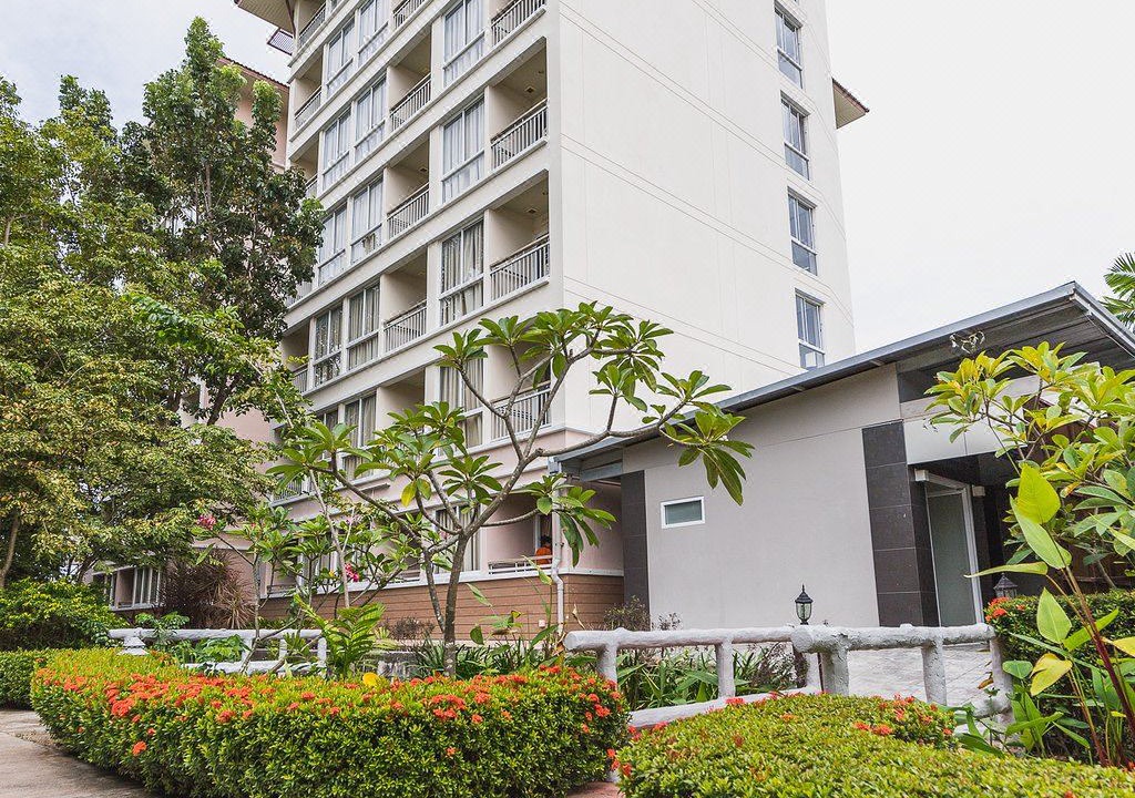 Photo of Buildings in Nong Prue