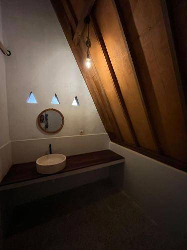 Photo of Bathroom in Gerupuk
