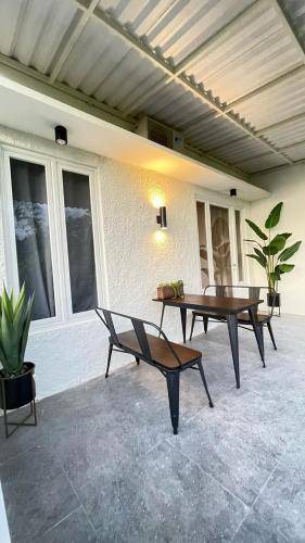 Photo of Patio Balcony in Sidomulyo