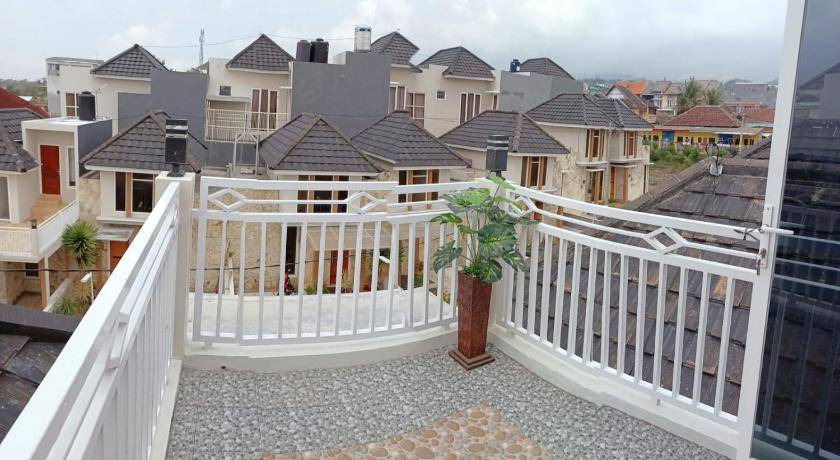 Photo of Buildings in Beji