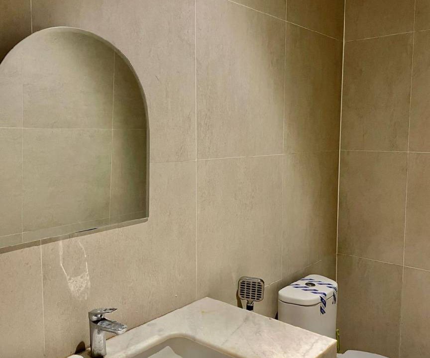 Photo of Bathroom in Beji
