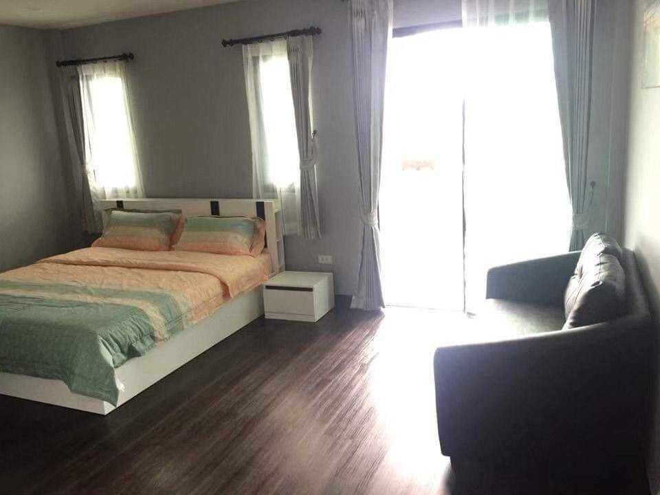Photo of Bedroom in Sam Phraya