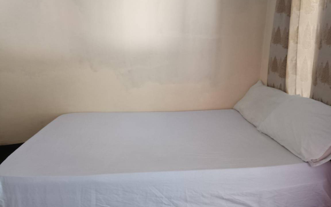 Photo of Bedroom in Kecamatan Pringgarata