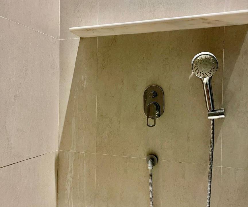 Photo of Bathroom in Beji