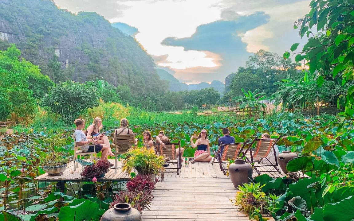Photo of Others in Hoa Lu
