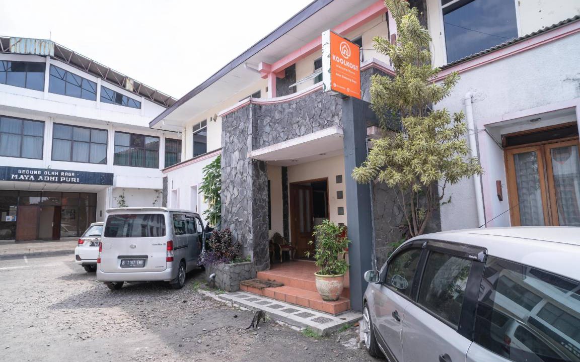 Photo of Buildings in Dago