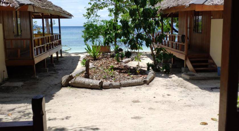 Photo of Others in Pulau Kadidi