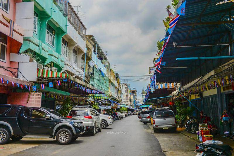 Photo of Others in Si Phraya