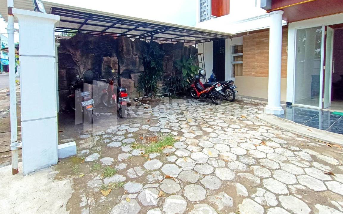 Photo of Others in Laweyan