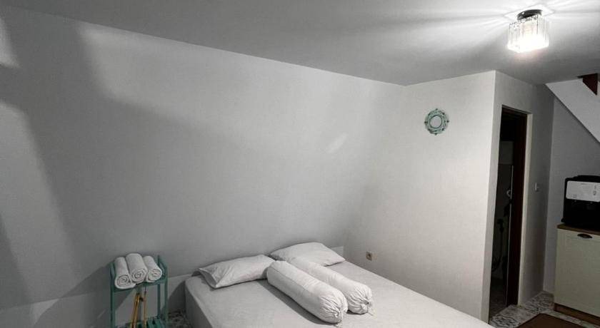 Photo of Bedroom in Megamendung