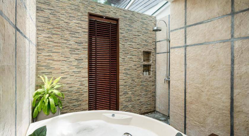 Photo of Bathroom in Bang Po