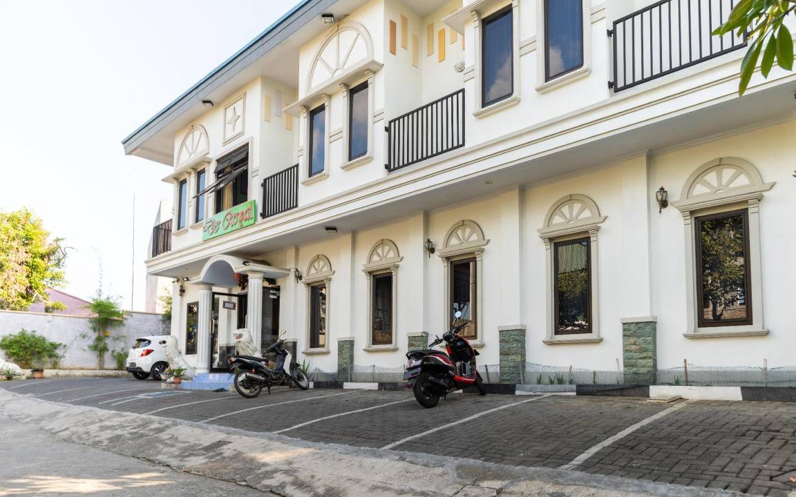 Photo of Buildings in Manado City Centre