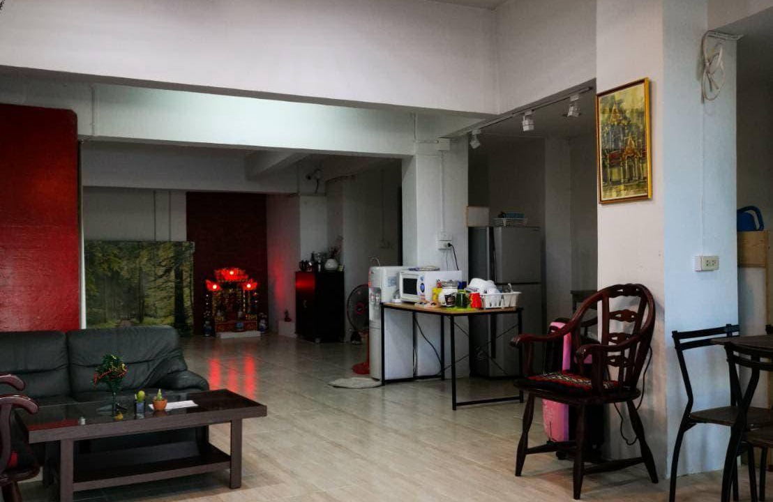 Photo of Livingroom in Pom Prap