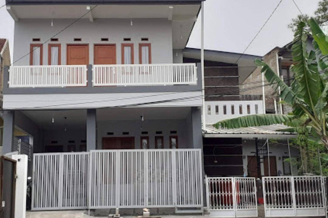 Photo of Buildings in Ngamprah