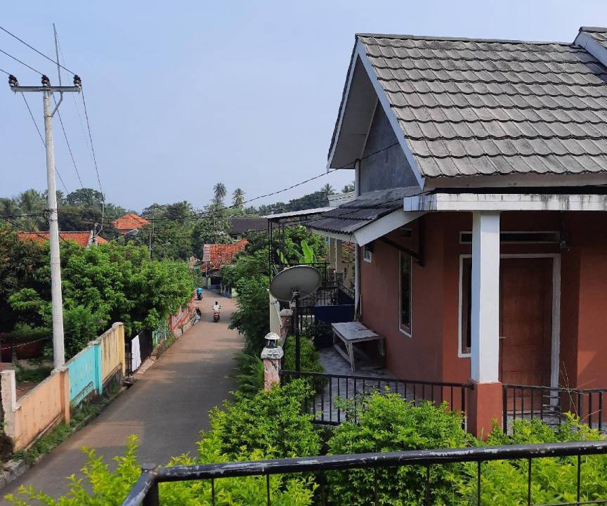 Photo of Buildings in Bandulu
