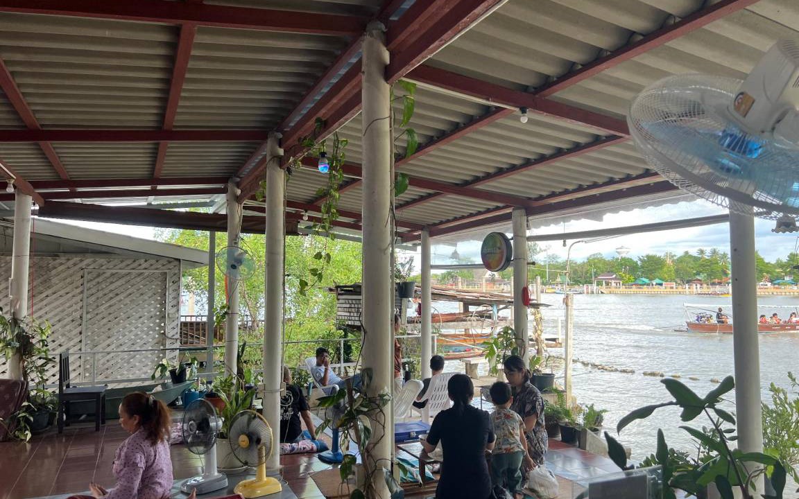 Photo of Others in Amphawa