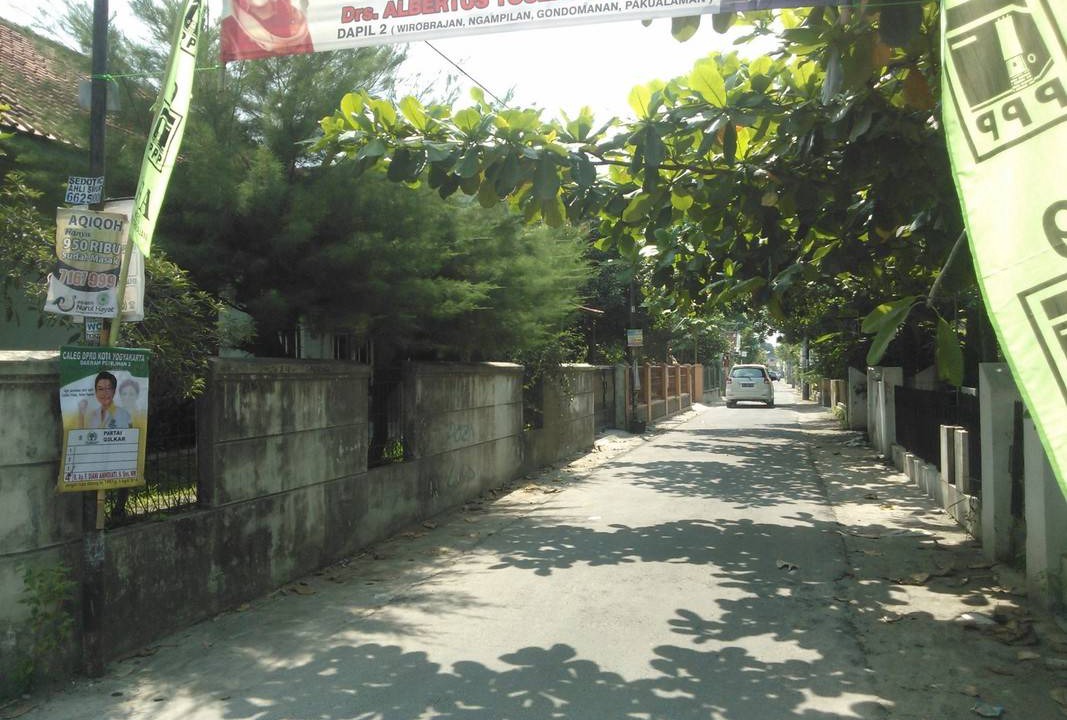 Photo of Others in Wirobrajan