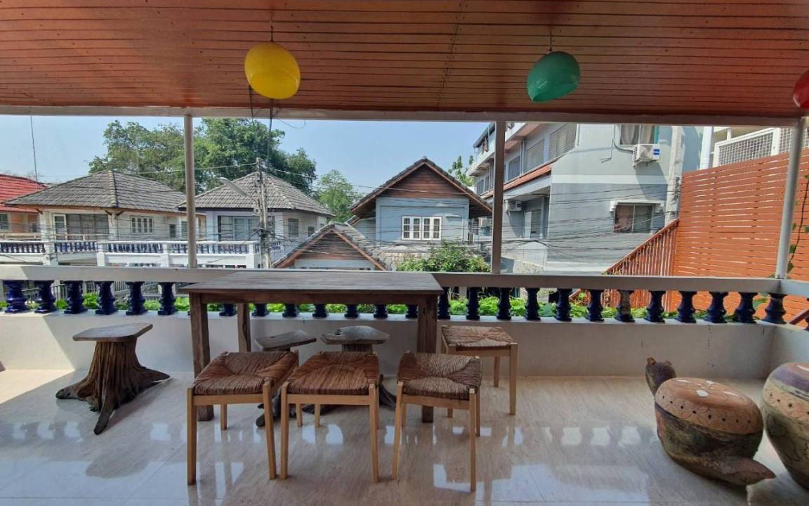 Photo of Others in Saen Suk