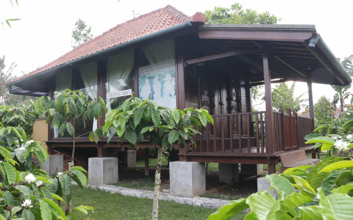 Photo of Others in East Selemadeg