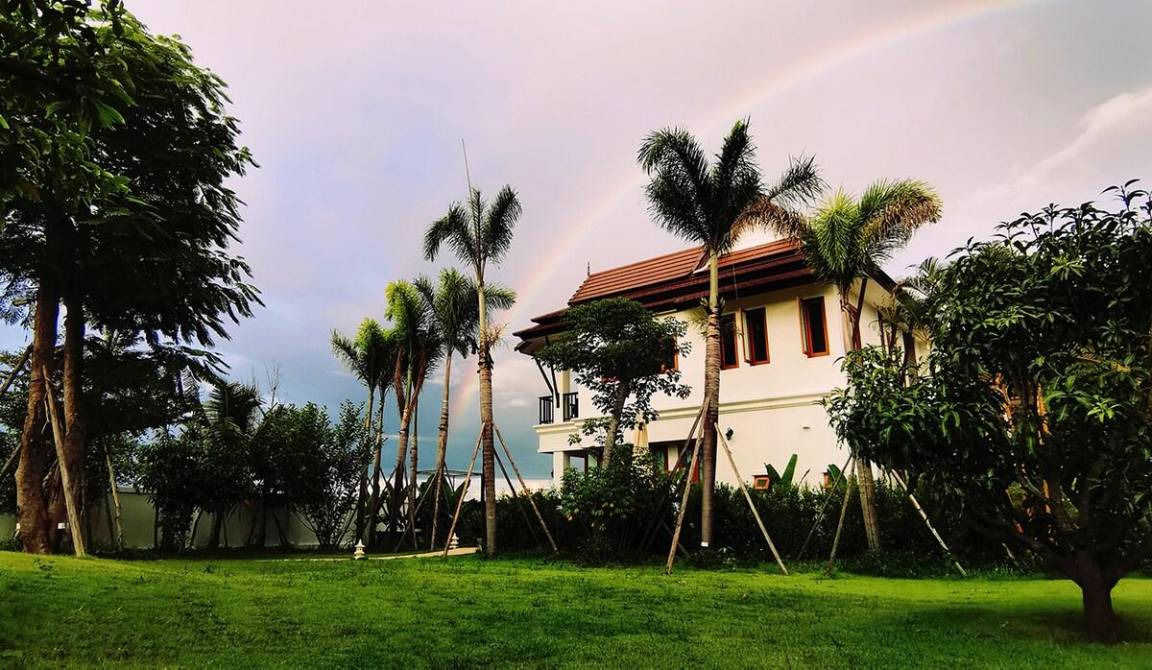 Photo of Buildings in Rim Nuea