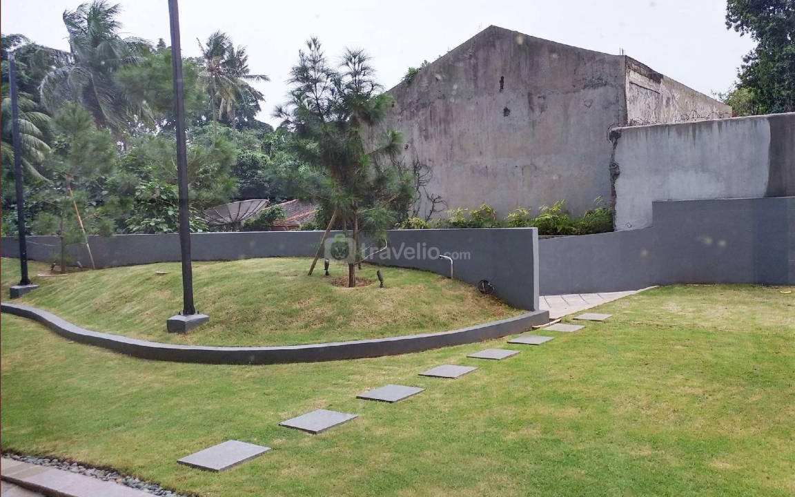 Photo of Buildings in Pancoran