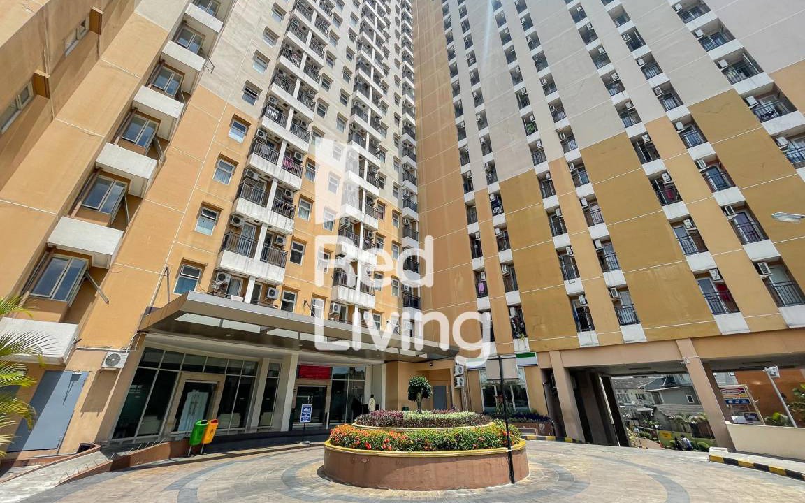 Photo of Buildings in Pondokcina