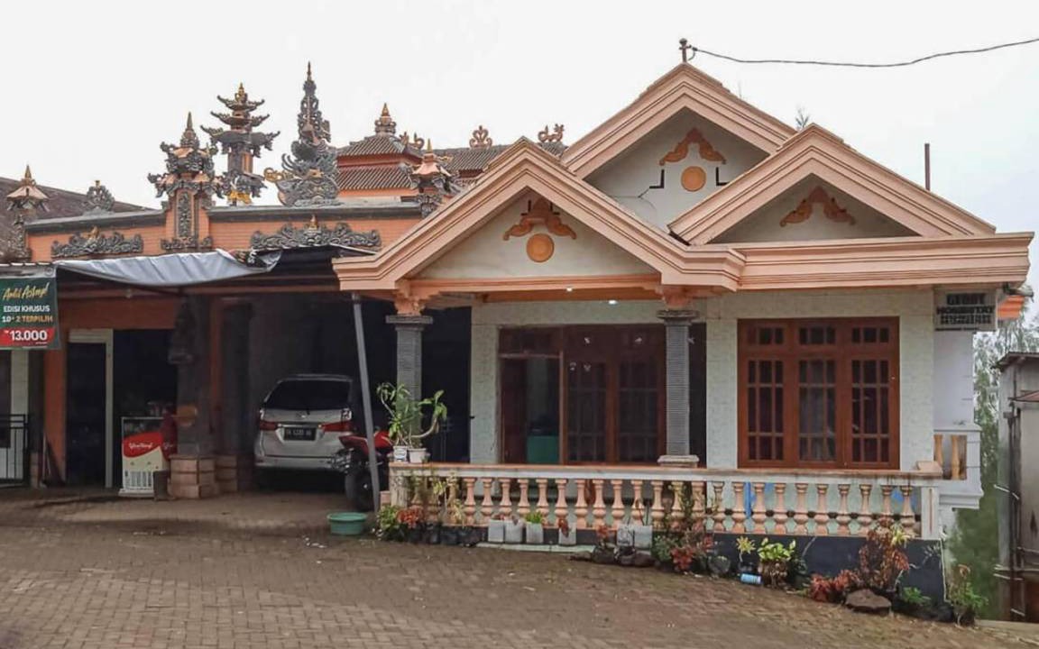Photo of Others in Tosari