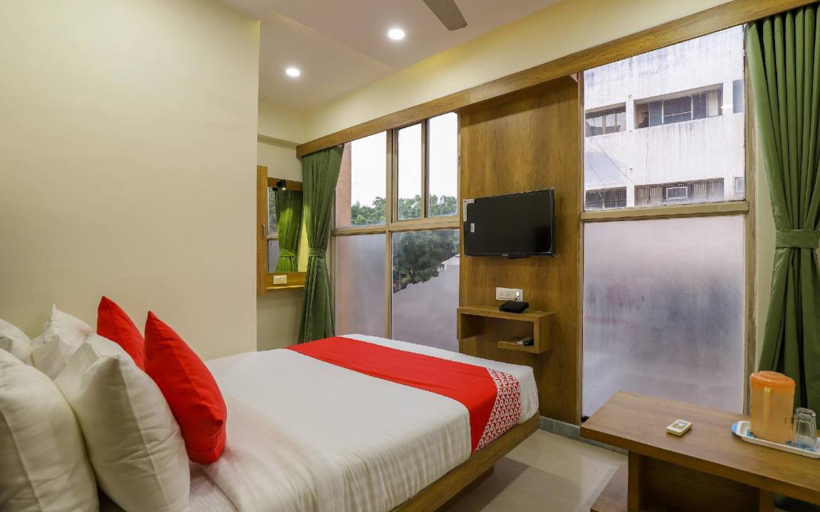 Photo of Bedroom in Navrangpura