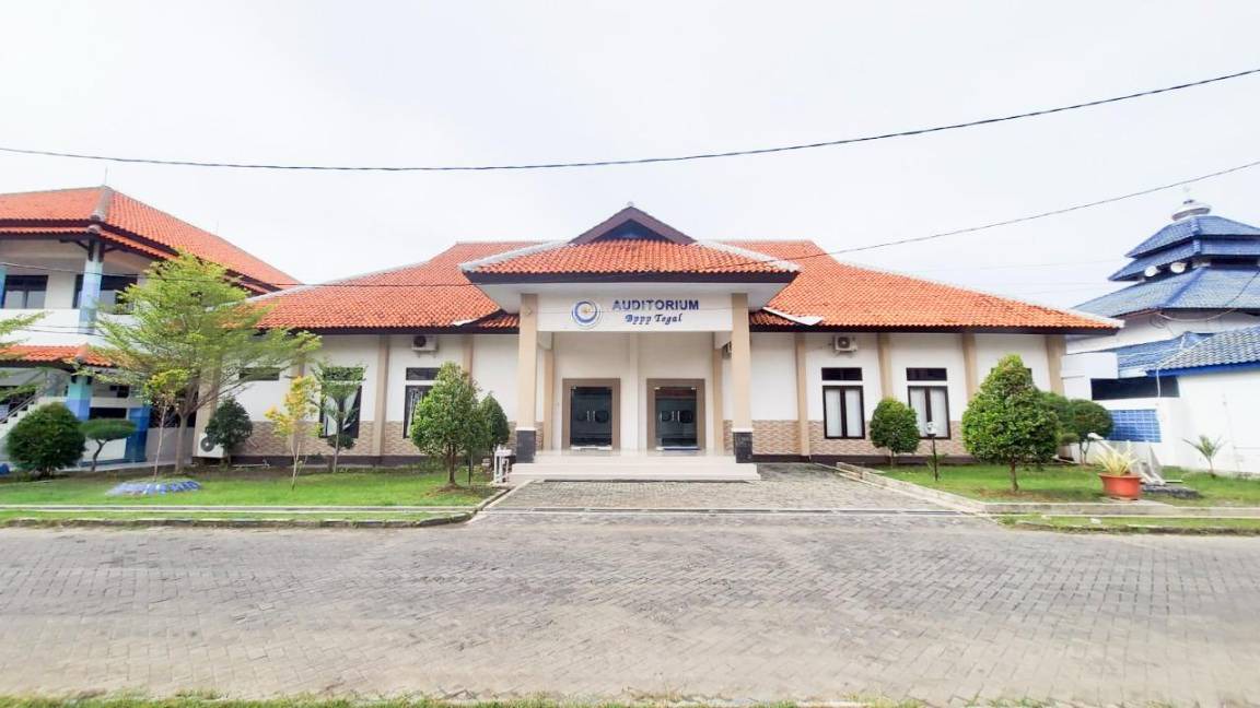 Photo of Buildings in Tegal