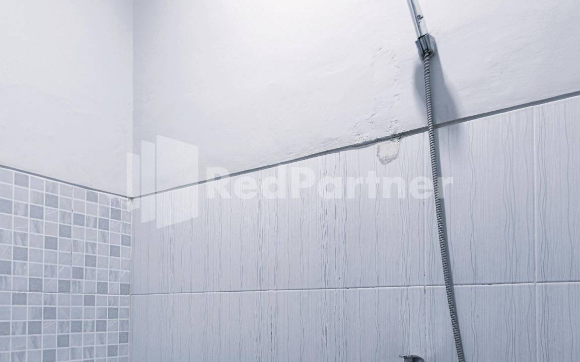 Photo of Bathroom in Laweyan