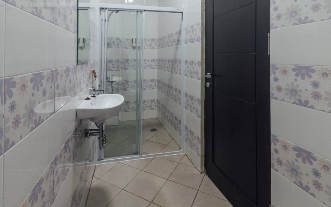 Photo of Bathroom in Ambon