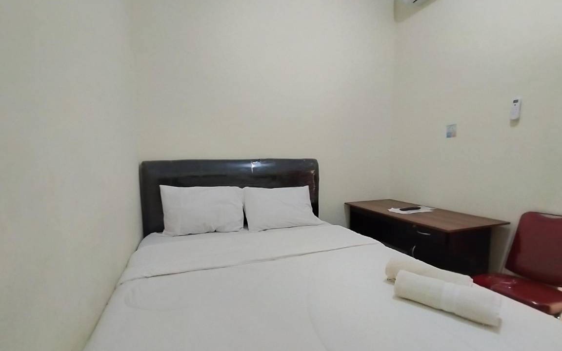 Photo of Bedroom in Biringkanya