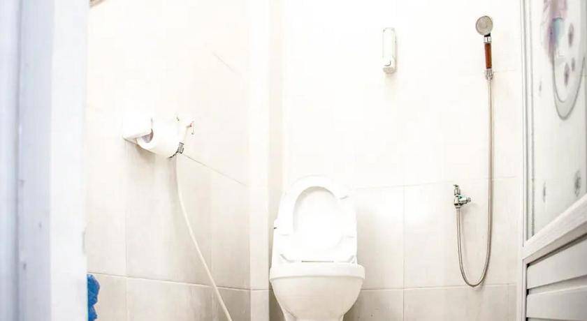 Photo of Bathroom in Kalipuro