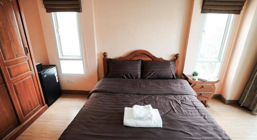 Photo of Bedroom in Bang Khun Phrom